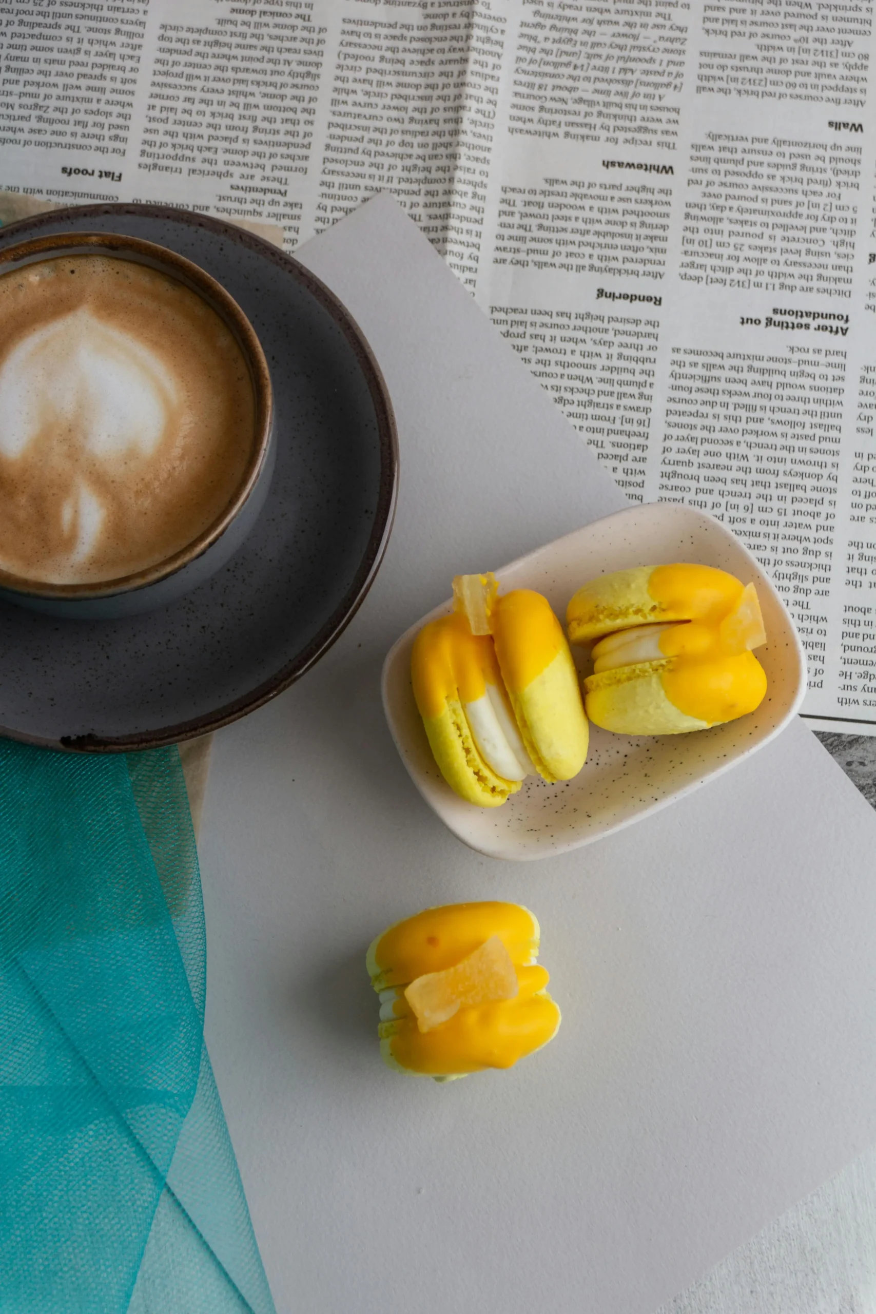 2 Macaron Color your life